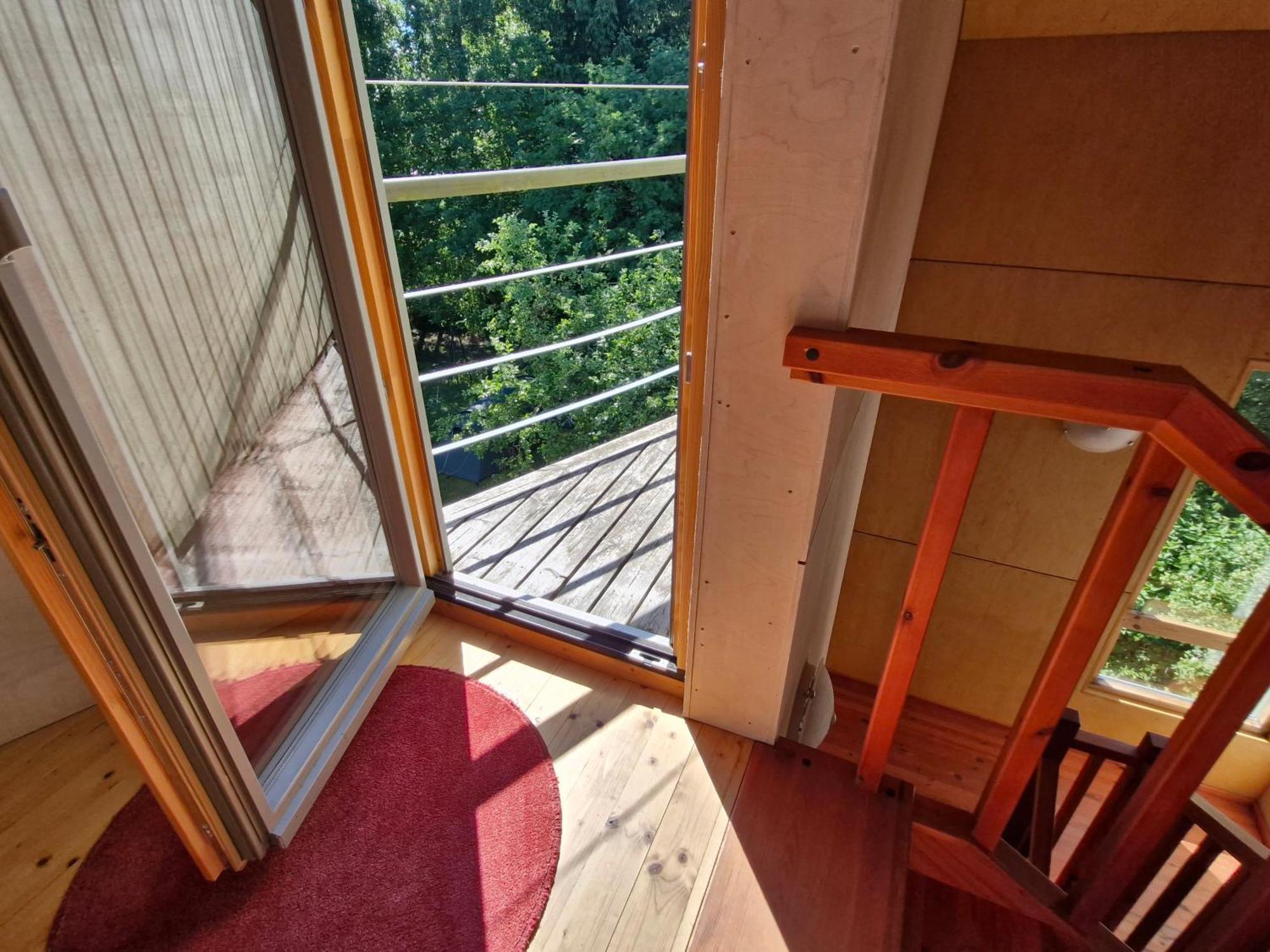 Piibelehe Guest Accommodation 쿠레사아레 외부 사진