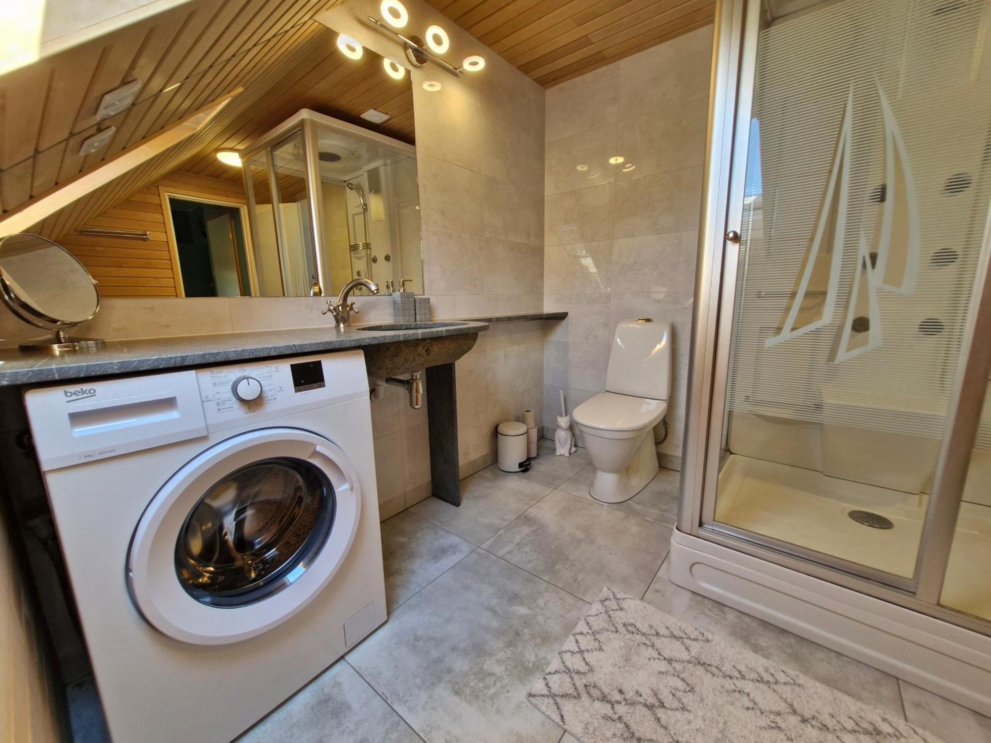 Piibelehe Guest Accommodation 쿠레사아레 외부 사진