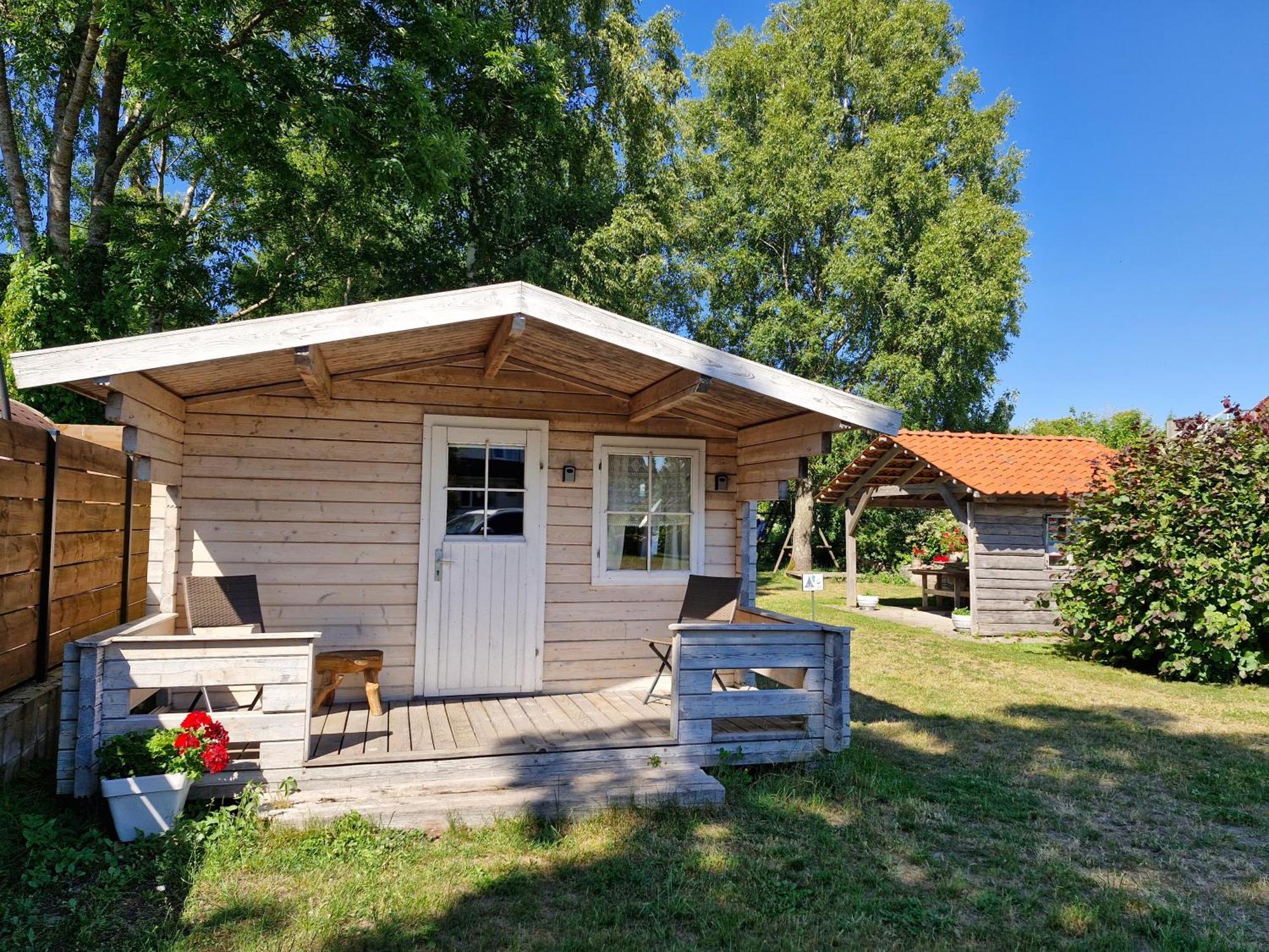 Piibelehe Guest Accommodation 쿠레사아레 외부 사진