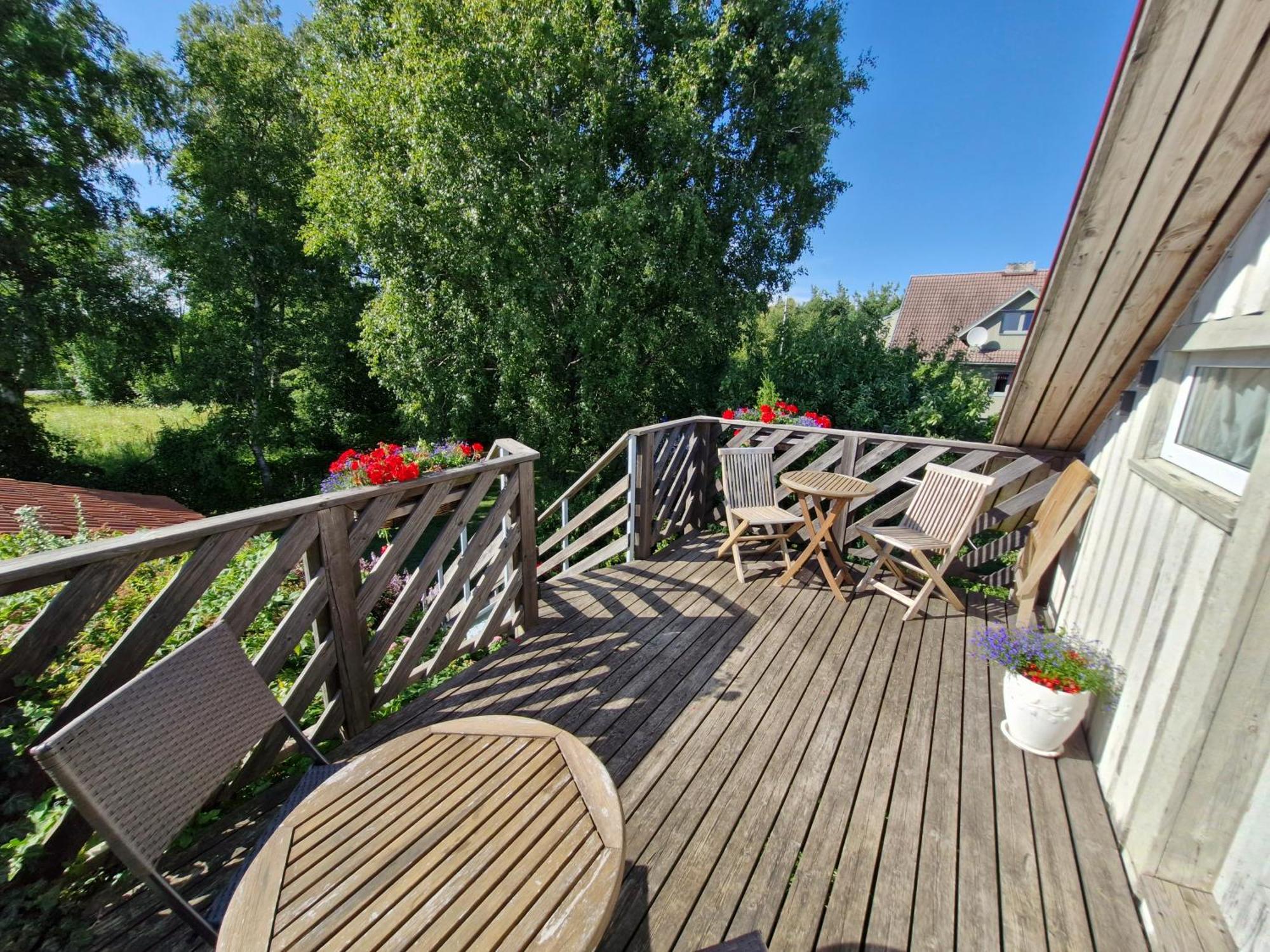 Piibelehe Guest Accommodation 쿠레사아레 외부 사진
